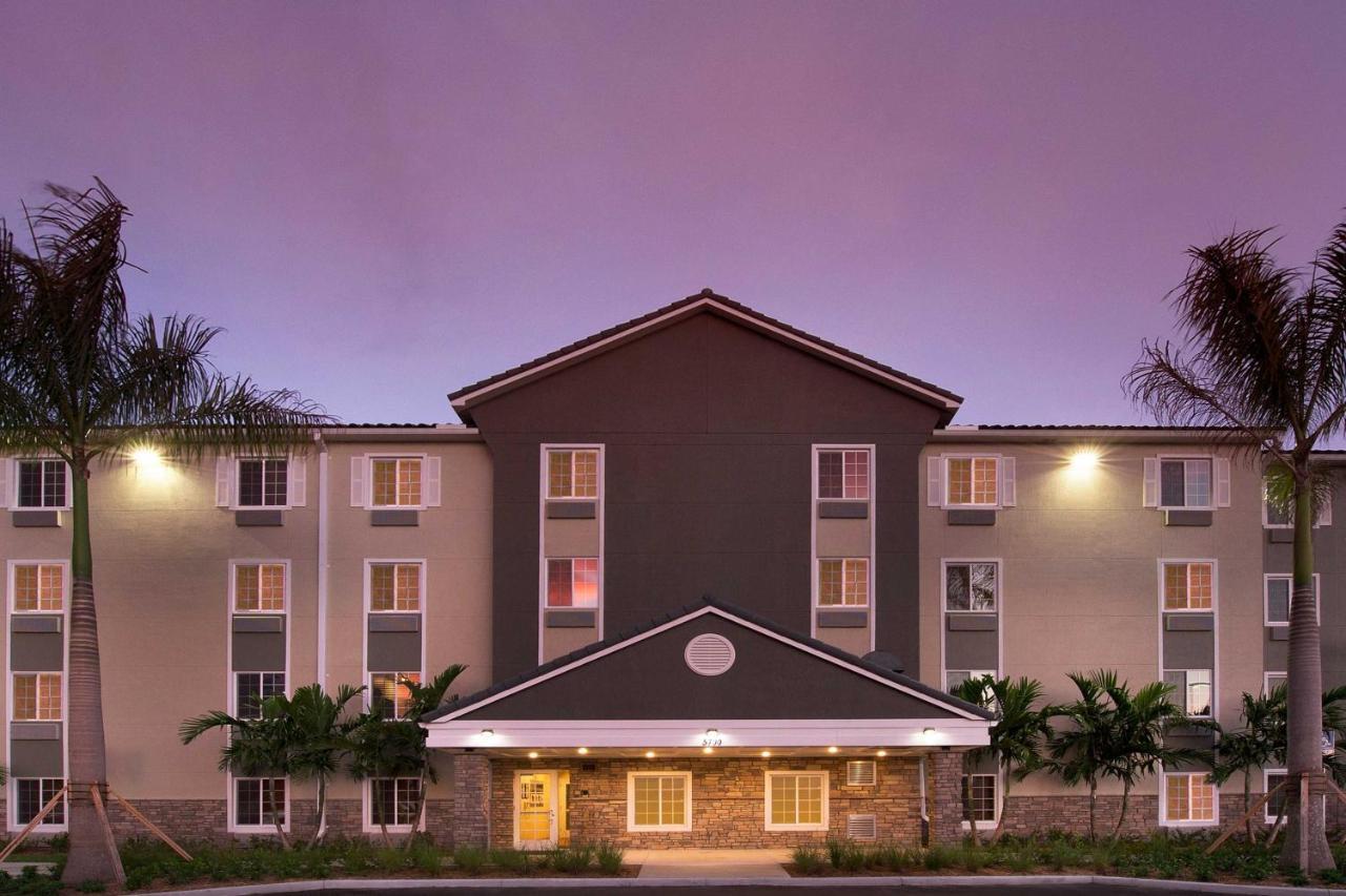 Extended America Select - Deerfield Deerfield Beach