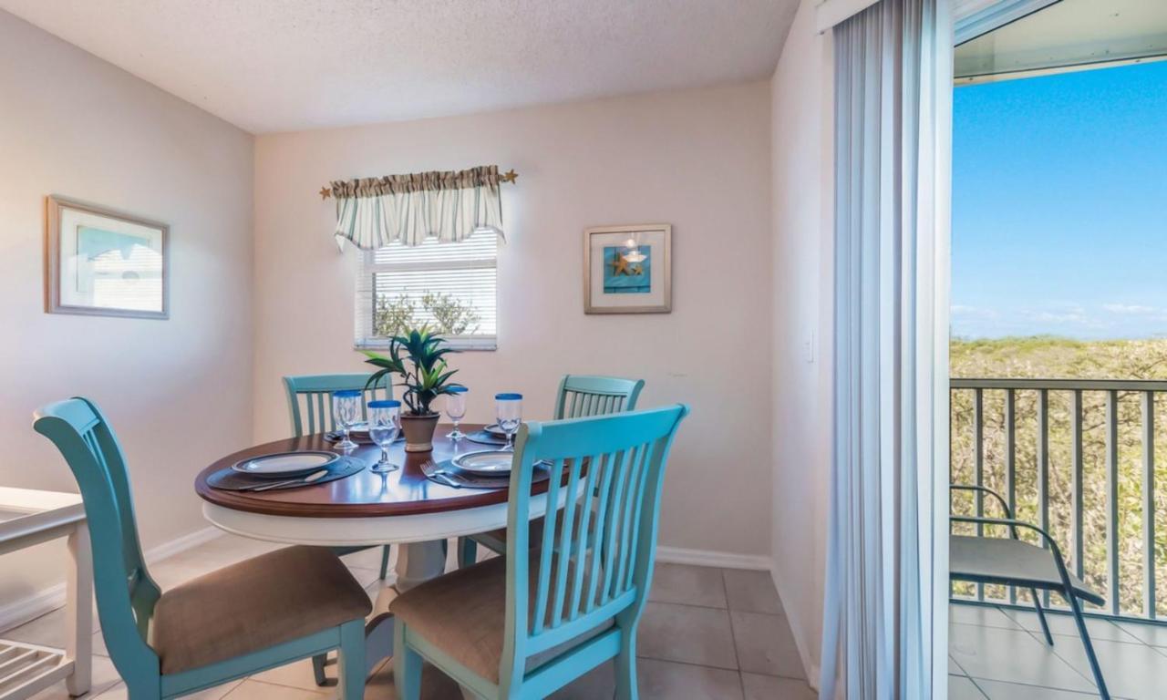 Sandy Pointe Apartment