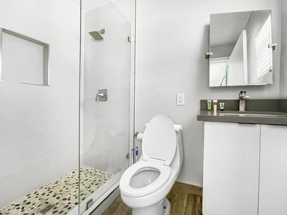 Neptune Oceanfront Rentals Apartment