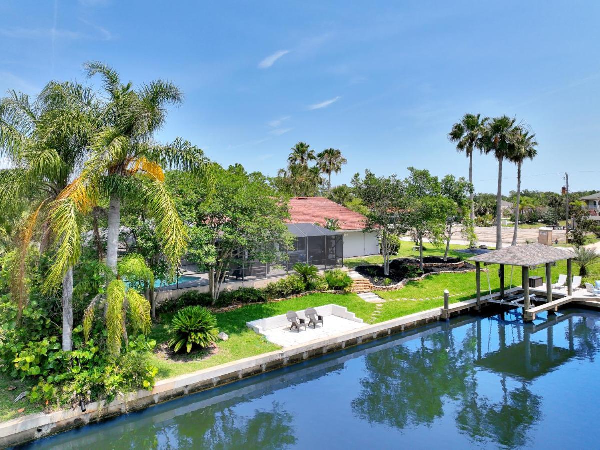 Manor On The Canal * Palm Coast