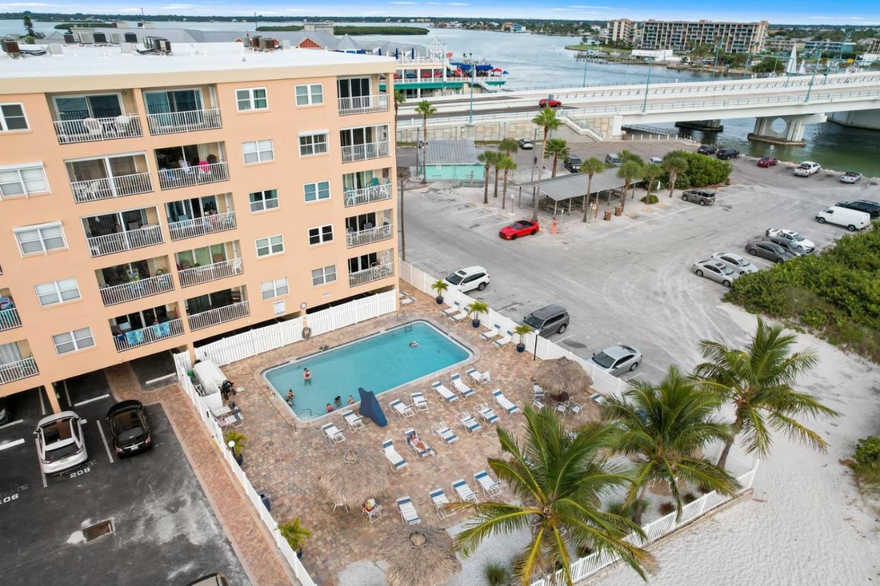 Holiday home 108 Place St. Pete Beach
