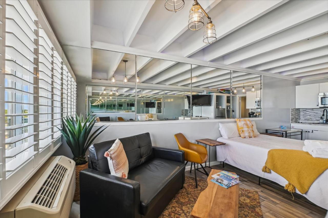 Fontainebleau Terrace #601 By Book That Holiday home Panama City Beach
