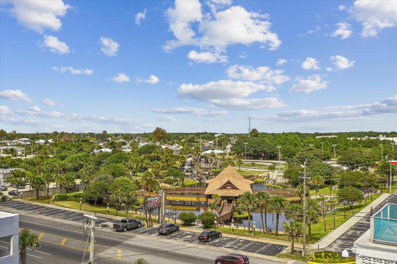 Holiday home Fontainebleau Terrace #601 By Book That