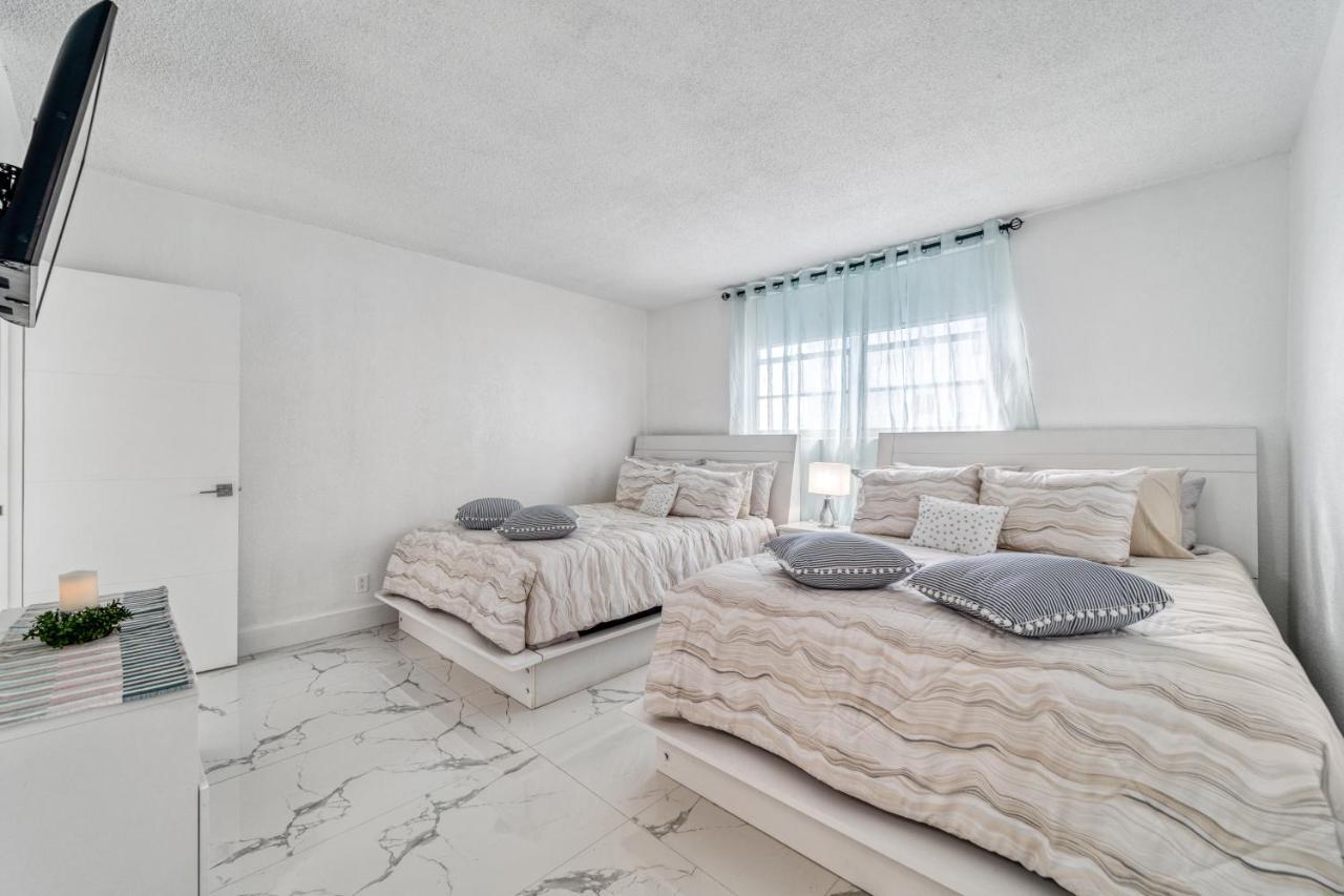 New Ocean View Condo, Direct Access, Pool & Amenities At * Hollywood