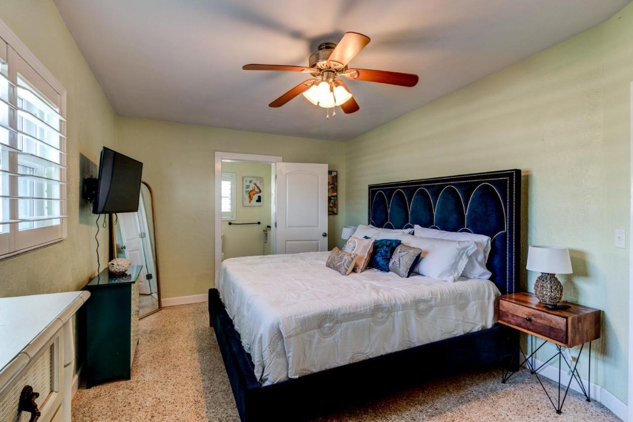 3 Bed 2 Ba Wifi Kitchen Walk To Firepit Daytona Beach