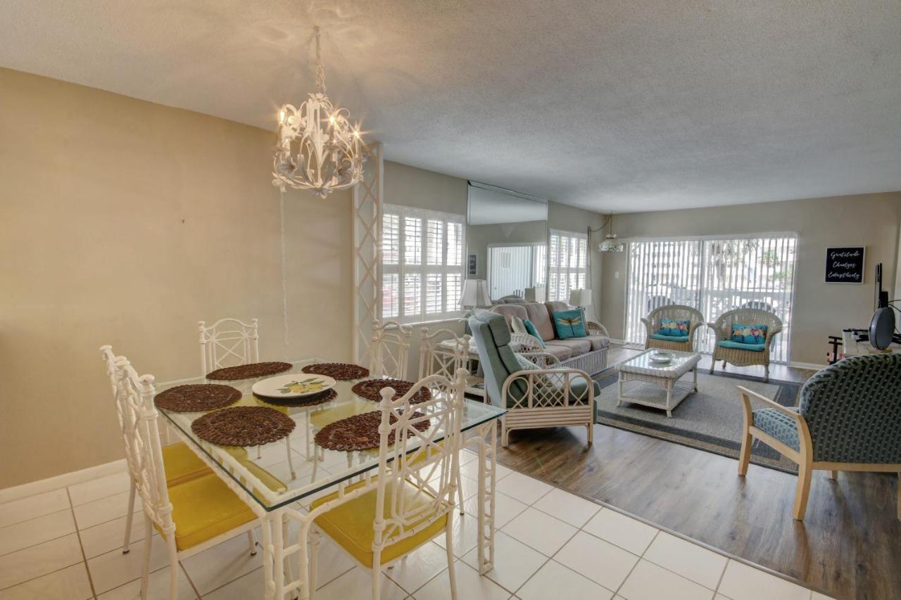 El Matador 120 - Second Floor End Unit With Easy Access To Amenities