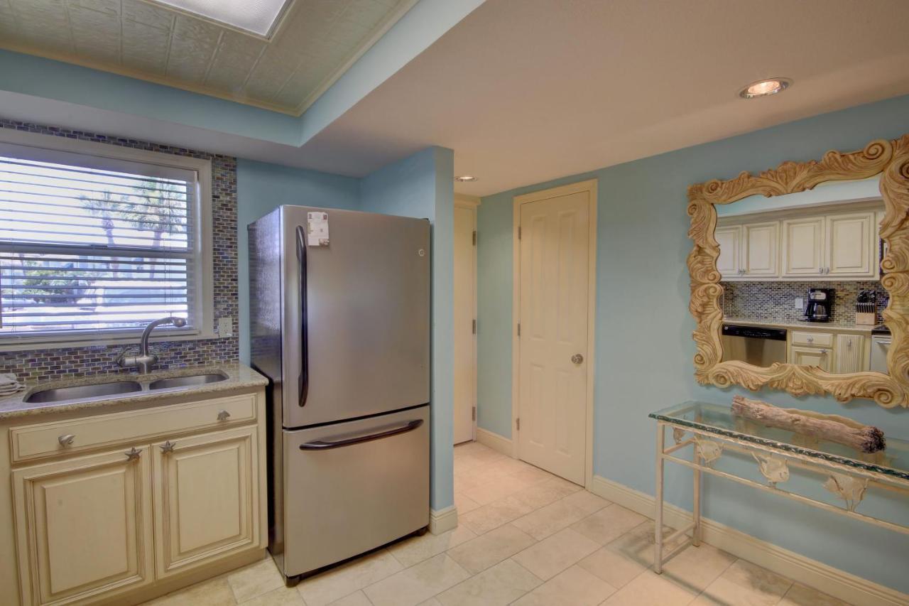 El Matador 111 - Ground Floor End Unit With Easy Access To Amenities