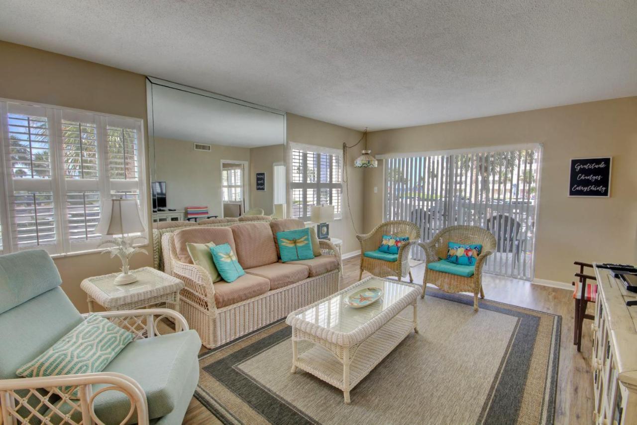 El Matador 120 - Second Floor End Unit With Easy Access To Amenities Holiday home *