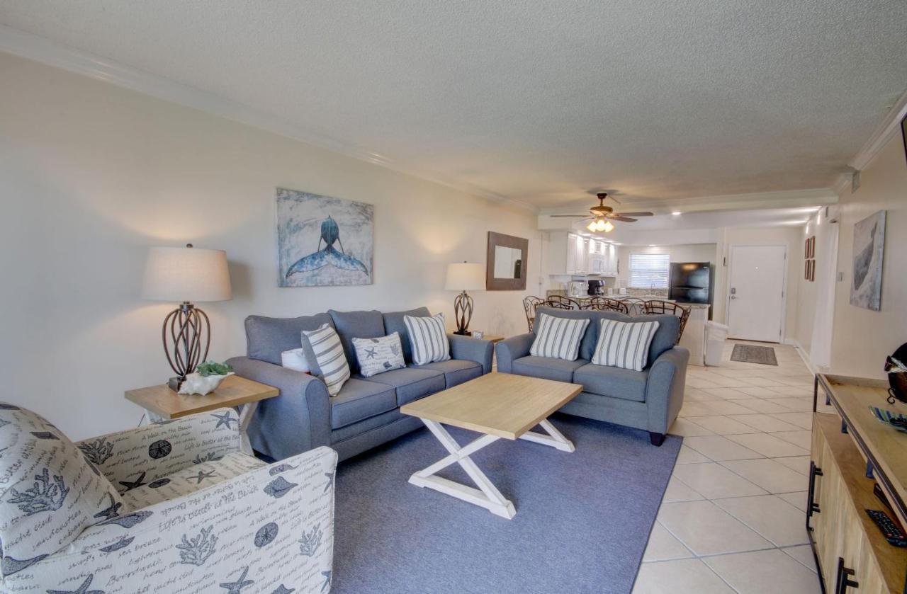 El Matador 317 - Walk Right Out To The Pool And The Beach! Holiday home