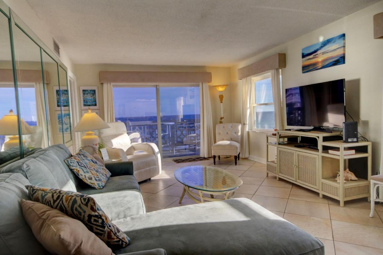 El Matador 449 - Gulf Front With Beautiful Views Of The Gulf And Pool