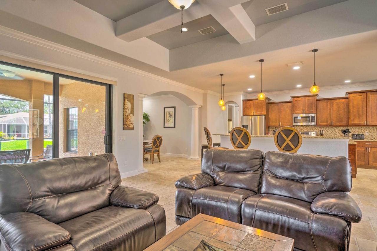 Canalfront With Patio And Grill! *