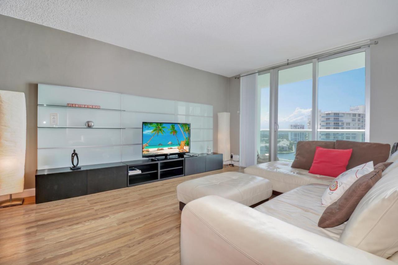 The Tides 1bedroom 15th Floor We Are On The Beach! Hollywood