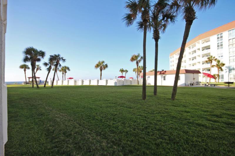 El Matador 317 - Walk Right Out To The Pool And The Beach!