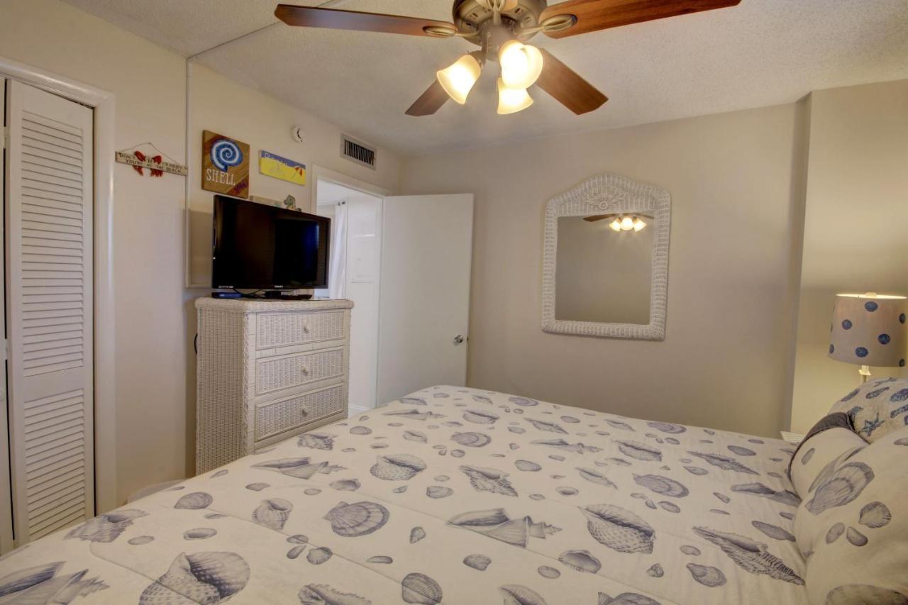 El Matador 317 - Walk Right Out To The Pool And The Beach! *