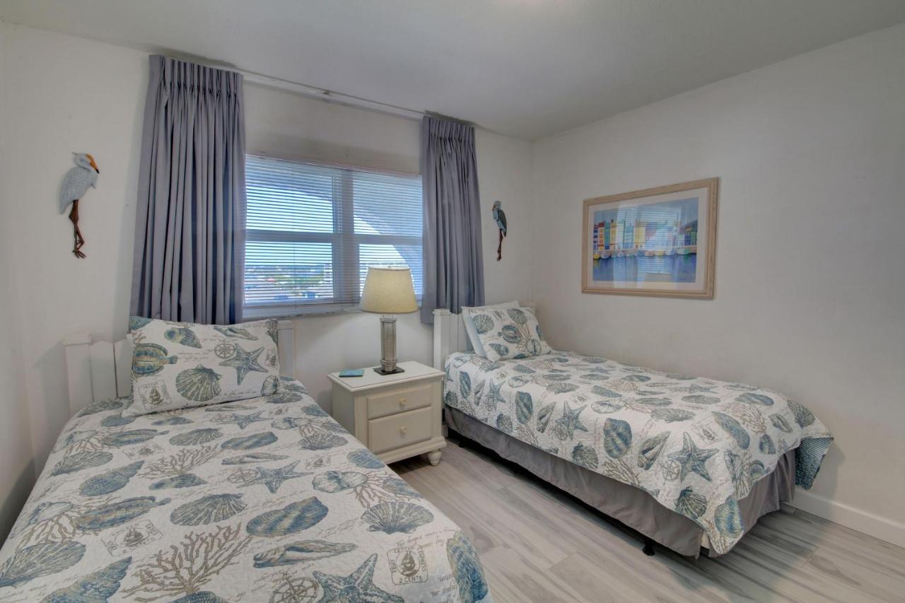 El Matador 363 - Gulf Front With Beautiful Views Of The Gulf And Pool *