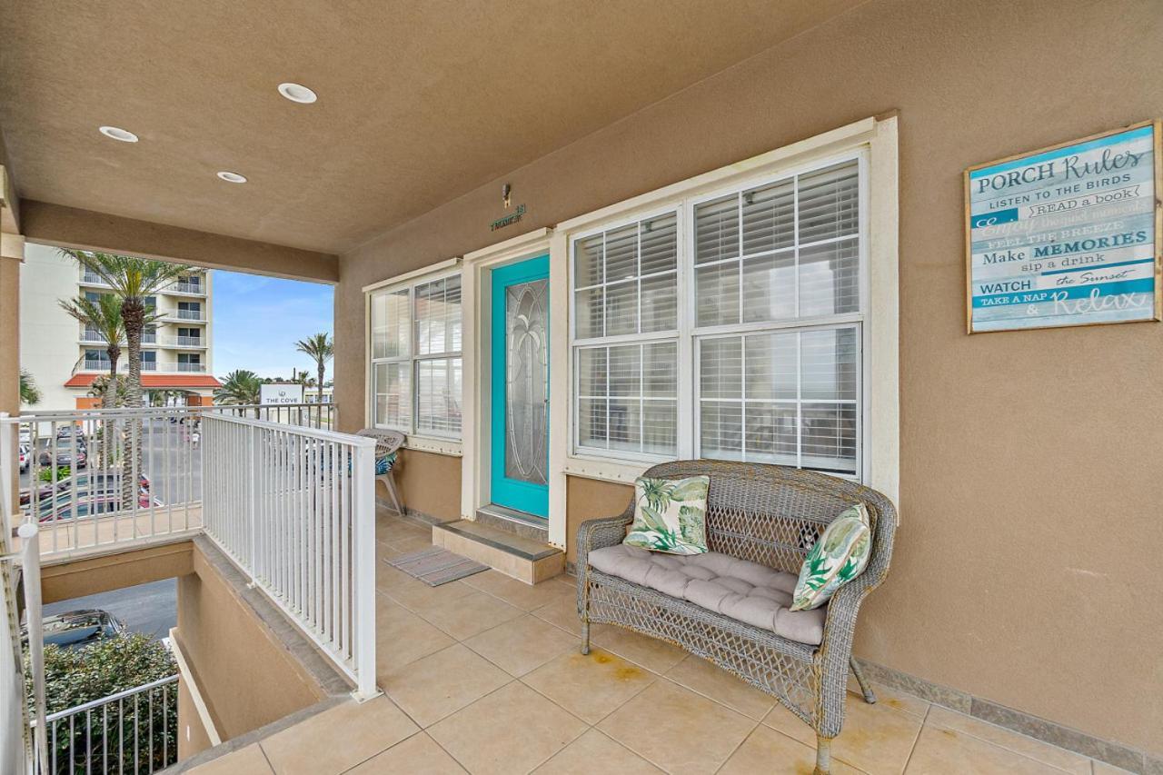 Holiday home Seaside Serenity Direct Oceanfront *