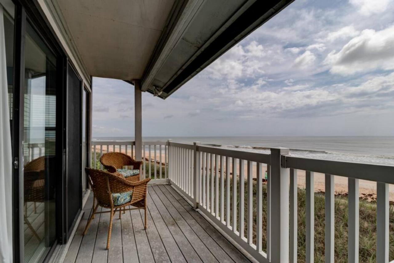 Holiday home Tipsy Turtle Direct Oceanfront