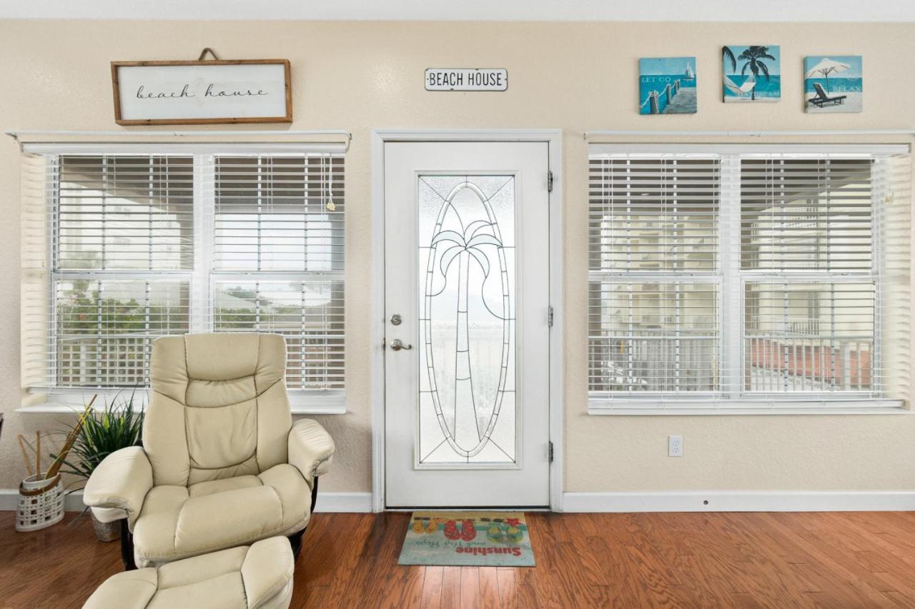 Holiday home Seaside Serenity Direct Oceanfront