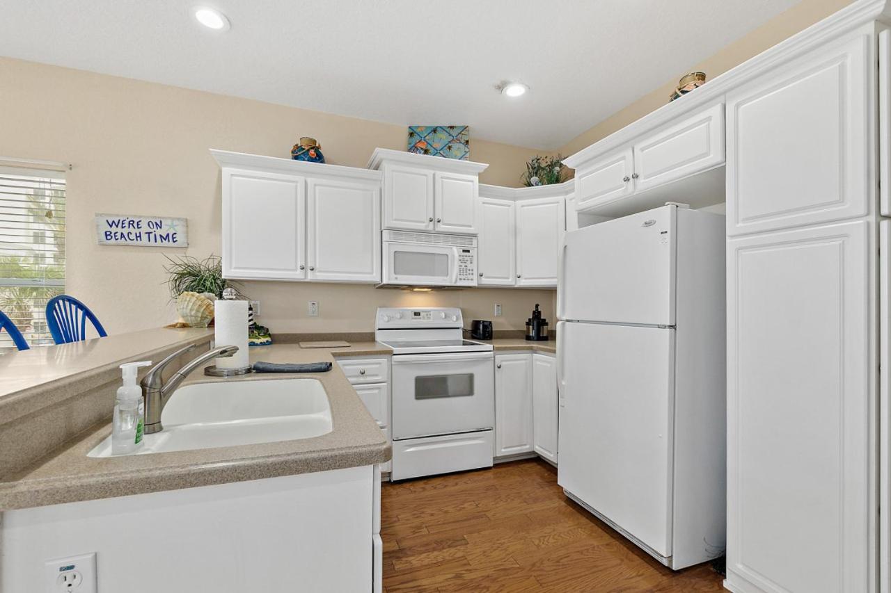 Seaside Serenity Direct Oceanfront *