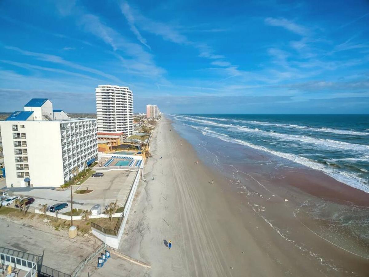 Three Oars Daytona Beach