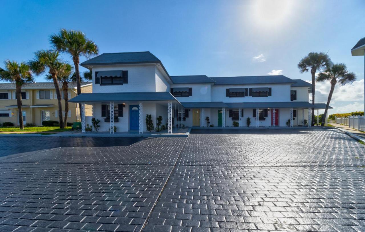 Holiday home Palms Oceanfront 2 Bed Townhouse *