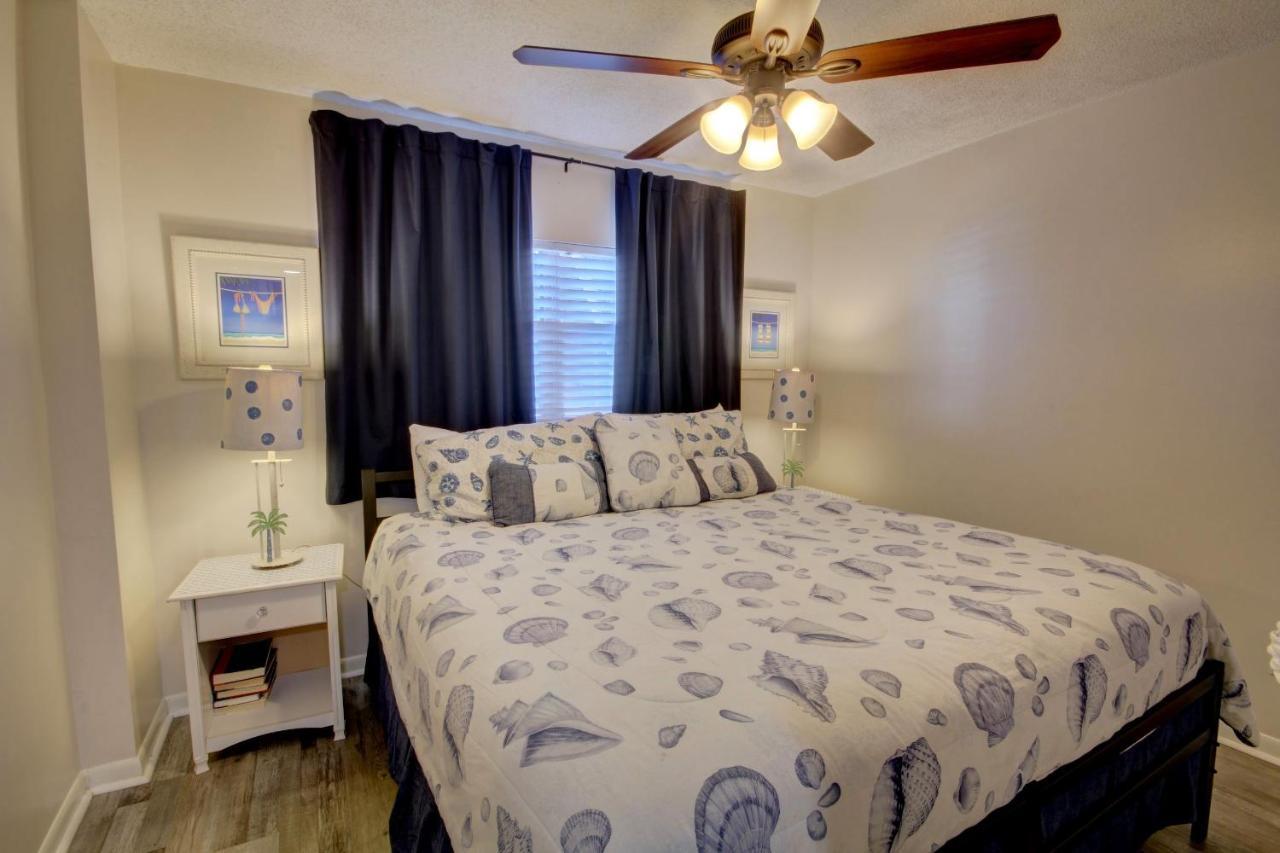 El Matador 317 - Walk Right Out To The Pool And The Beach! *