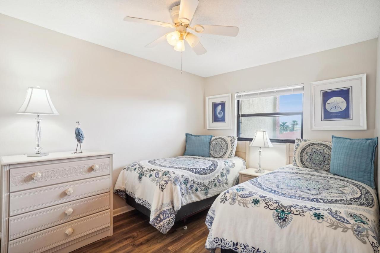 Brisas 202 Holiday home