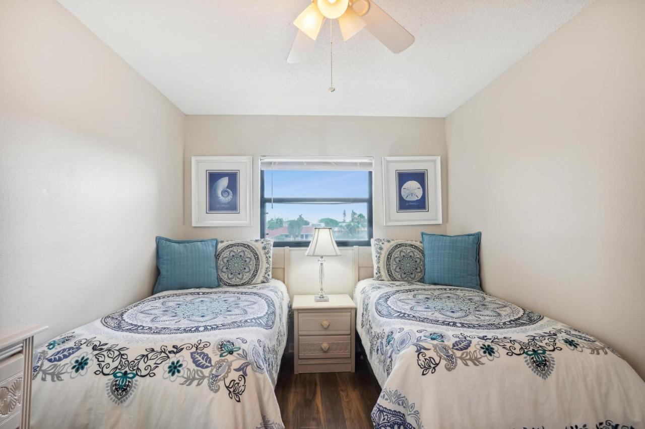 Holiday home Brisas 202 *
