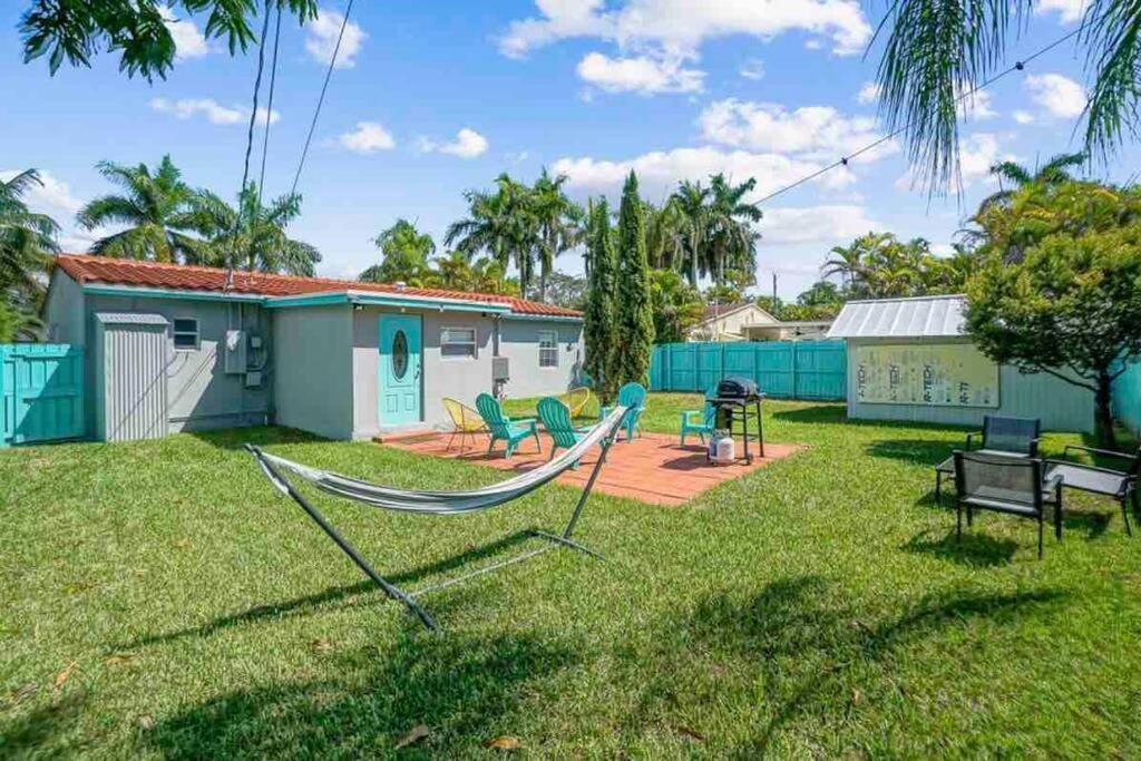 Your Florida Vacation Destination- Near Beach Holiday home Hallandale Beach