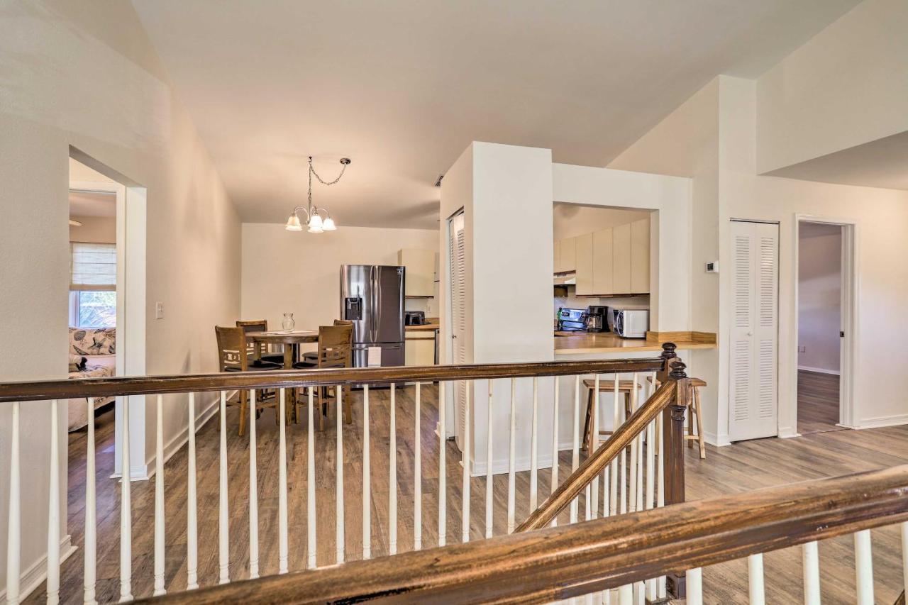 Holiday home St Petersburg Hideaway With Fire Pit And Grill! St. Petersburg