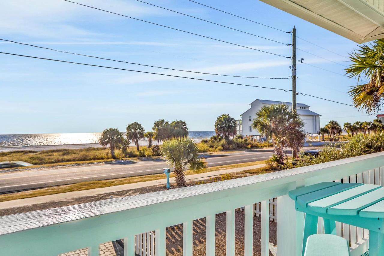 Pelican Point *