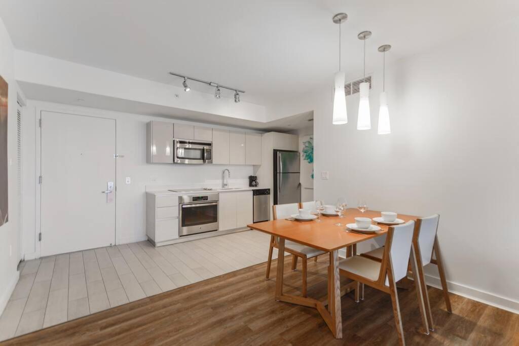 Cozy 1br Beachwalk * Hallandale Beach
