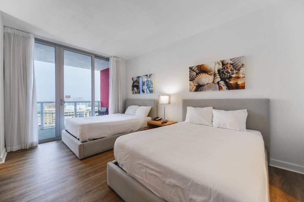 Apartment Wonderful Studio Beachwalk With Great Views *
