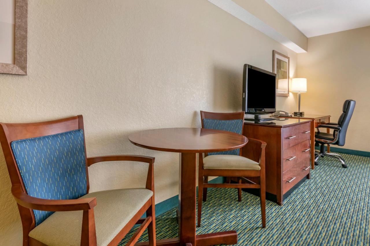 Orlando - Buena Vista By Ihg 3* Lake Buena Vista