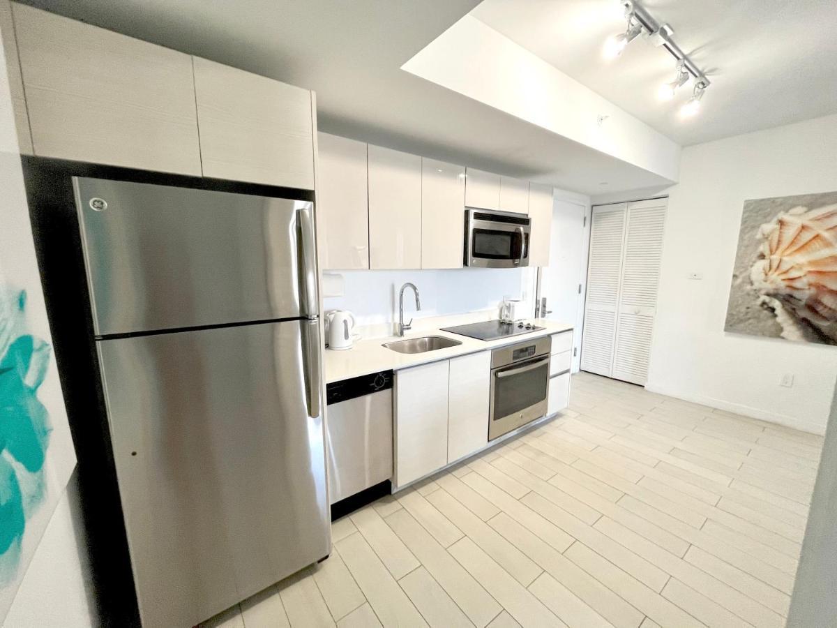 1 Bd 1 Ba @beachwalk
