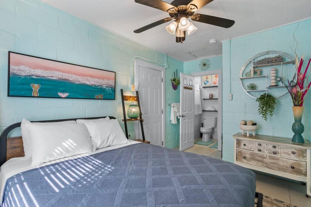 Mermaids Grotto Waterfront 1br Apt With Bay View Holiday home *