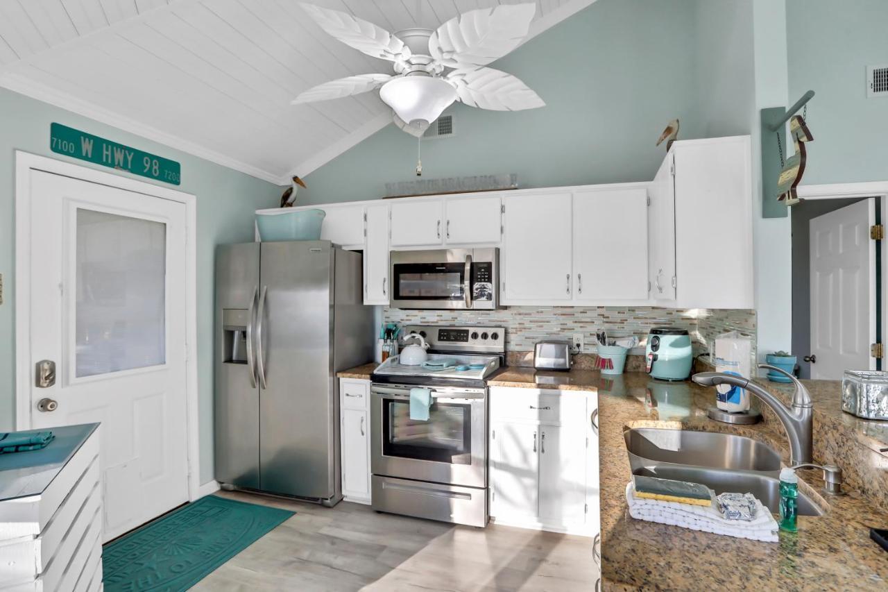 Pelican Point Holiday home *