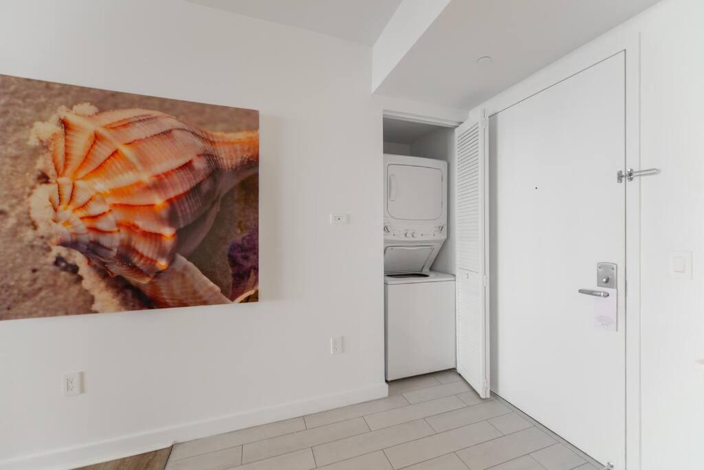 Apartment Cozy 1br Beachwalk Hallandale Beach