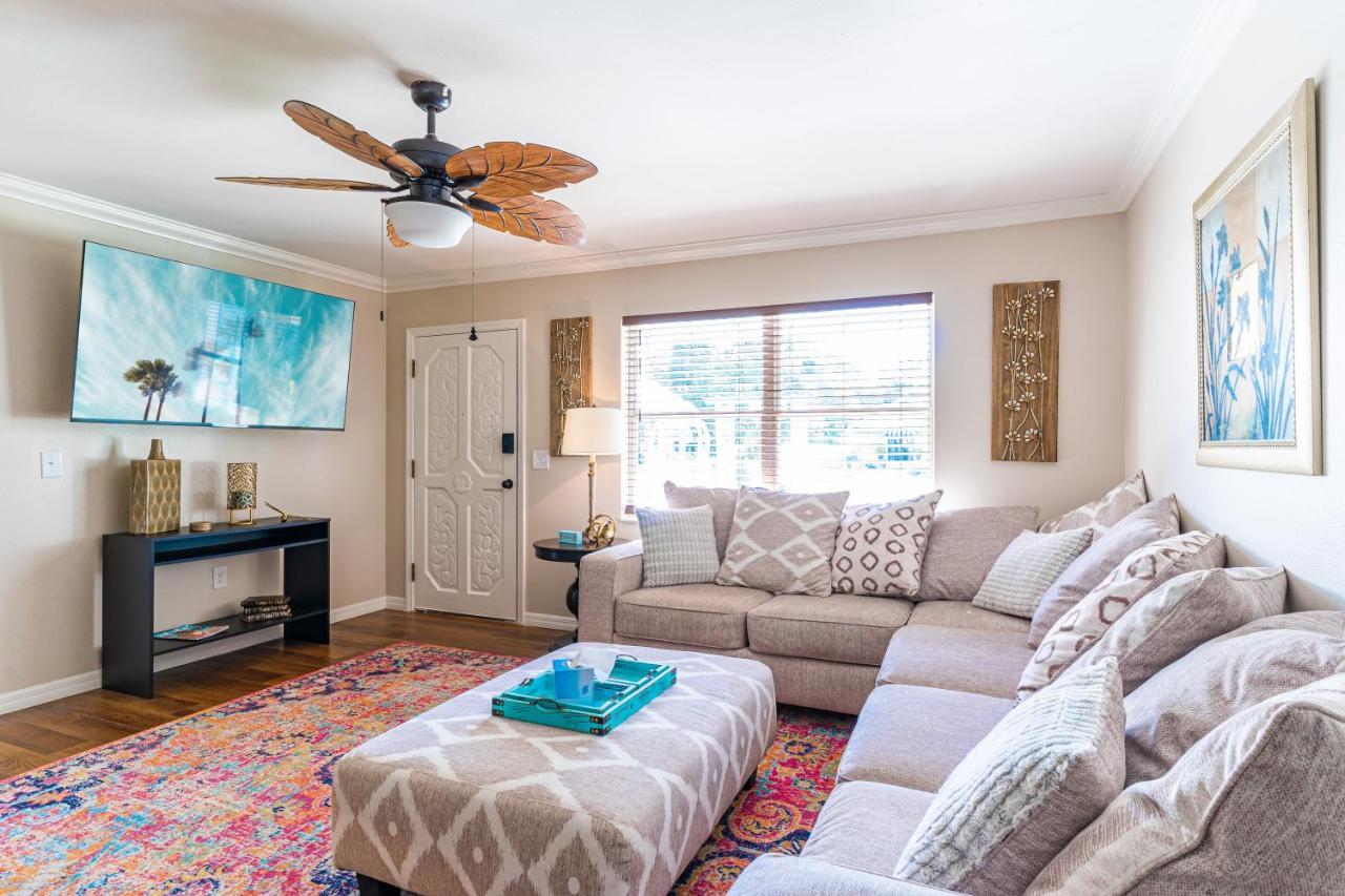 The Hideaway * Mount Dora