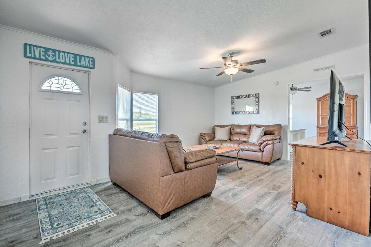 Pet-friendly 10 Mi To Okeechobee!