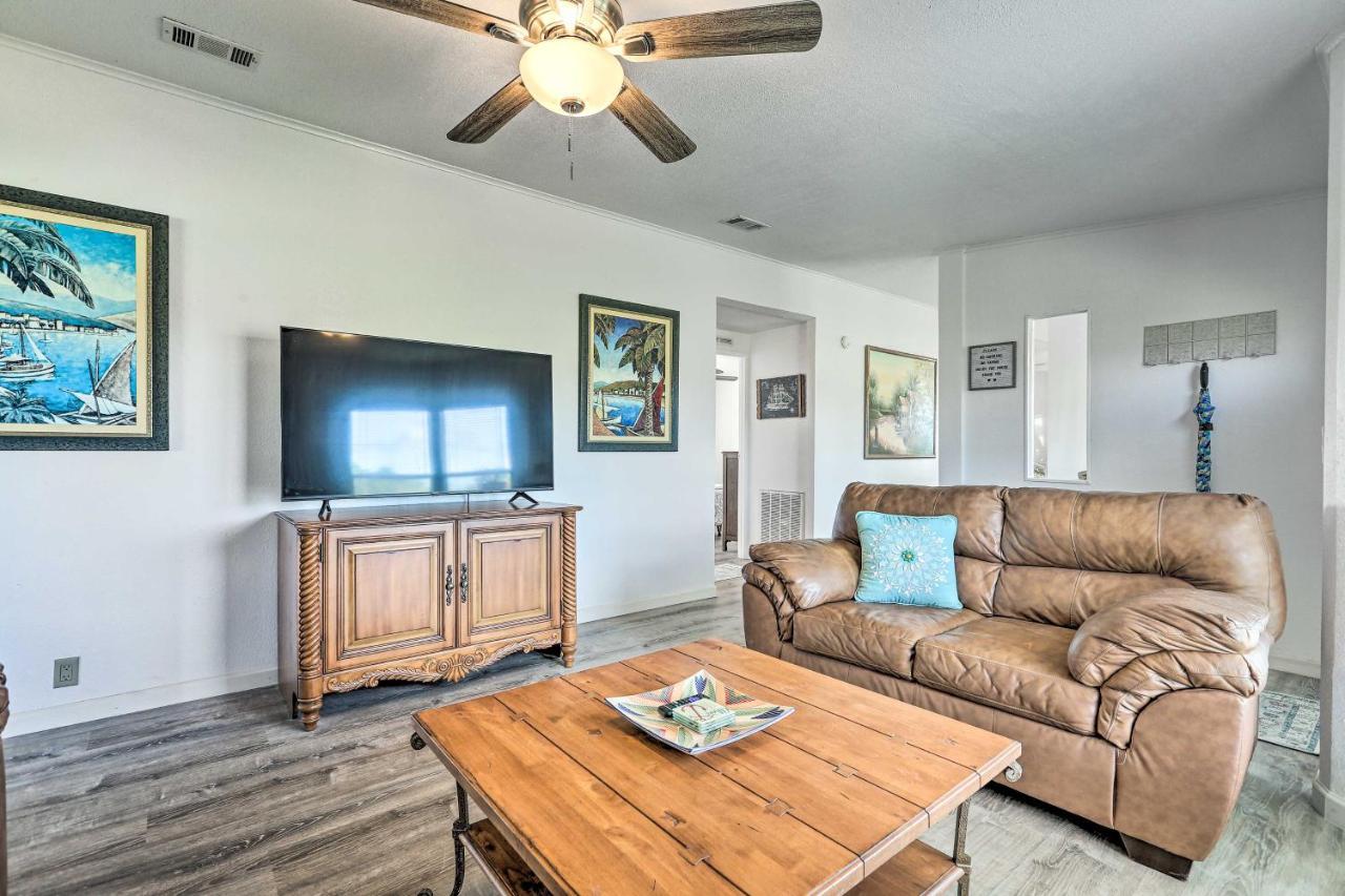 Pet-friendly 10 Mi To Okeechobee! Holiday home