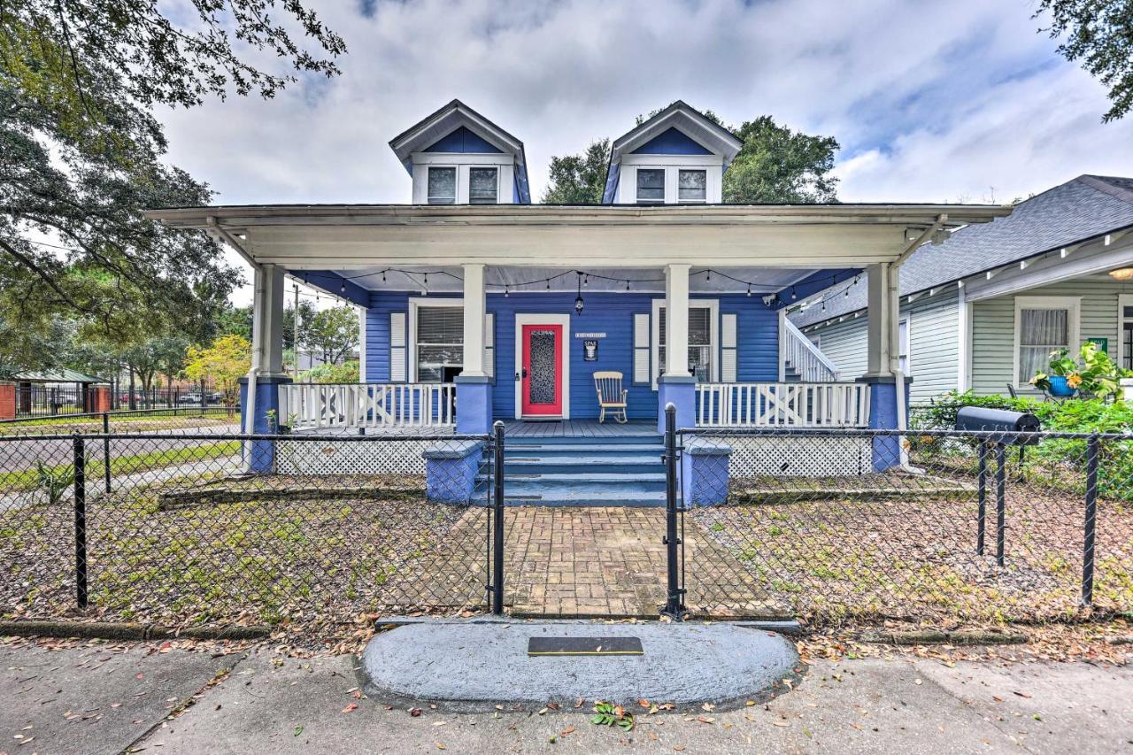 Charming About 2 Mi To Downtown! Holiday home *