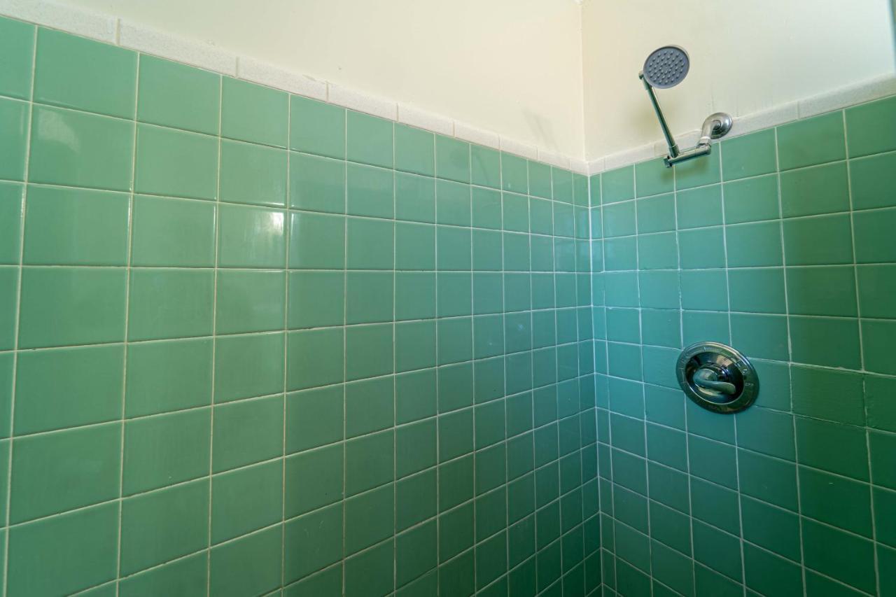 Apartment Bb Unit 8 - Chic Studio W/ Cabana & Pool Steps To Beach! *