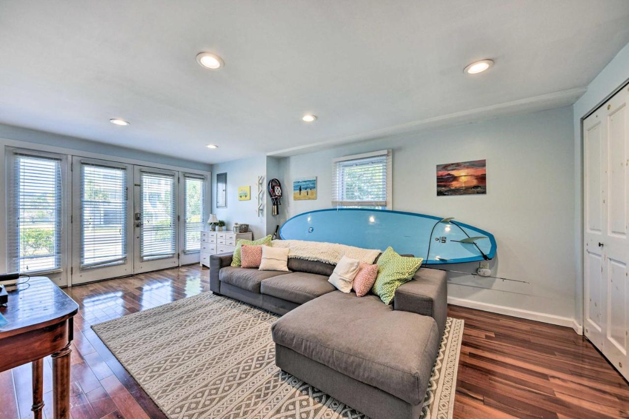 Beachfront Florida Getaway With Furnished Deck! Holiday home