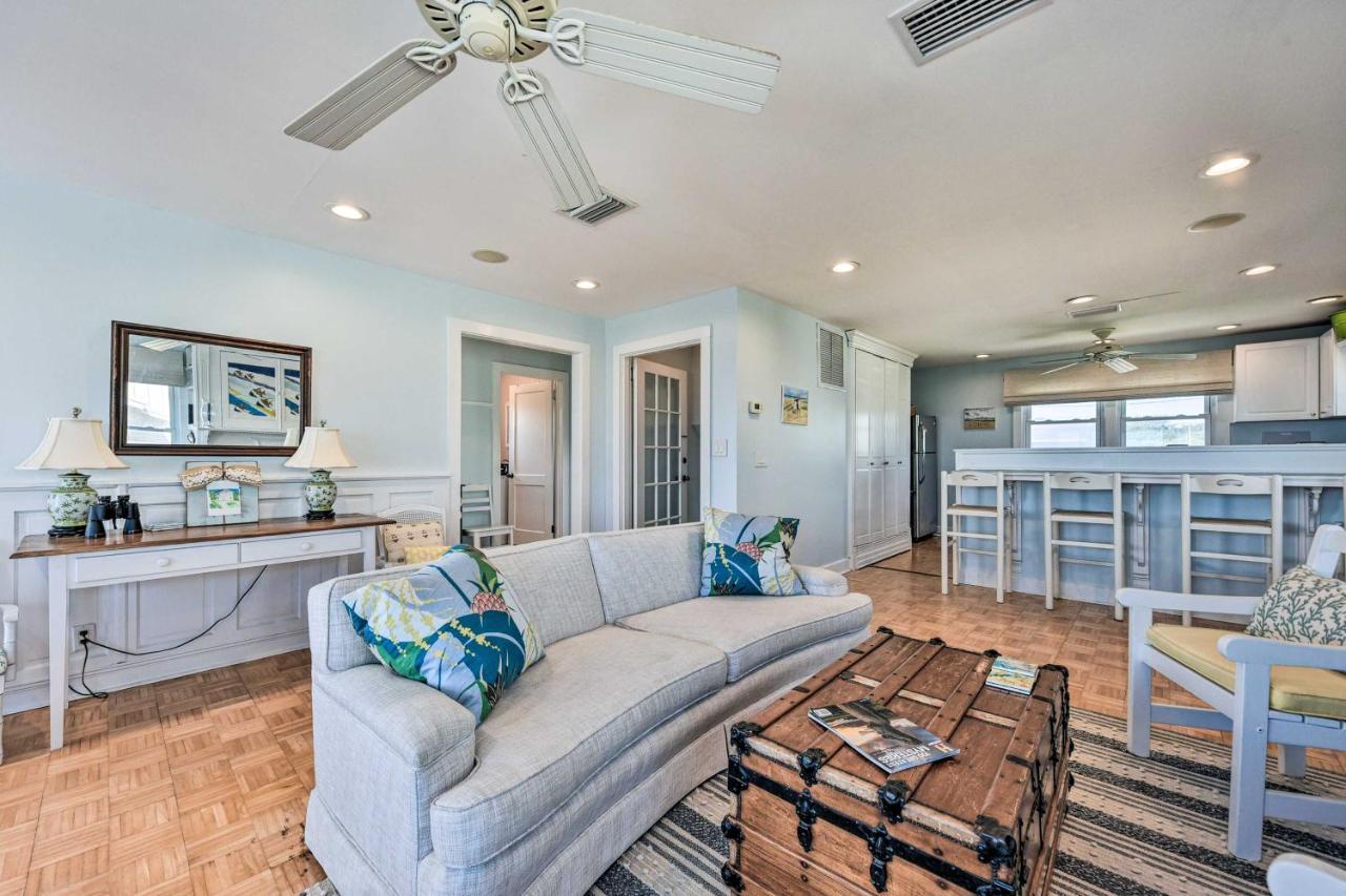 Beachfront Florida Getaway With Furnished Deck! Holiday home *