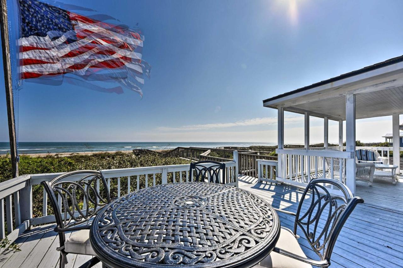Beachfront Florida Getaway With Furnished Deck! Holiday home