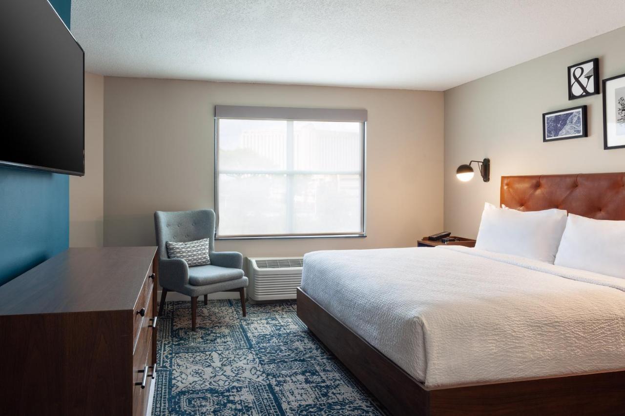 Four Points By Sheraton Orlando Convention Center Hotel Williamsburg