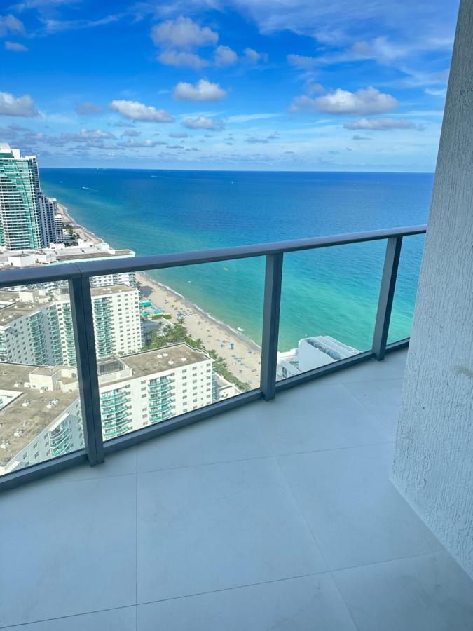 Lyfe Oceanview Luxury 2 Bedroom Unit * Hollywood