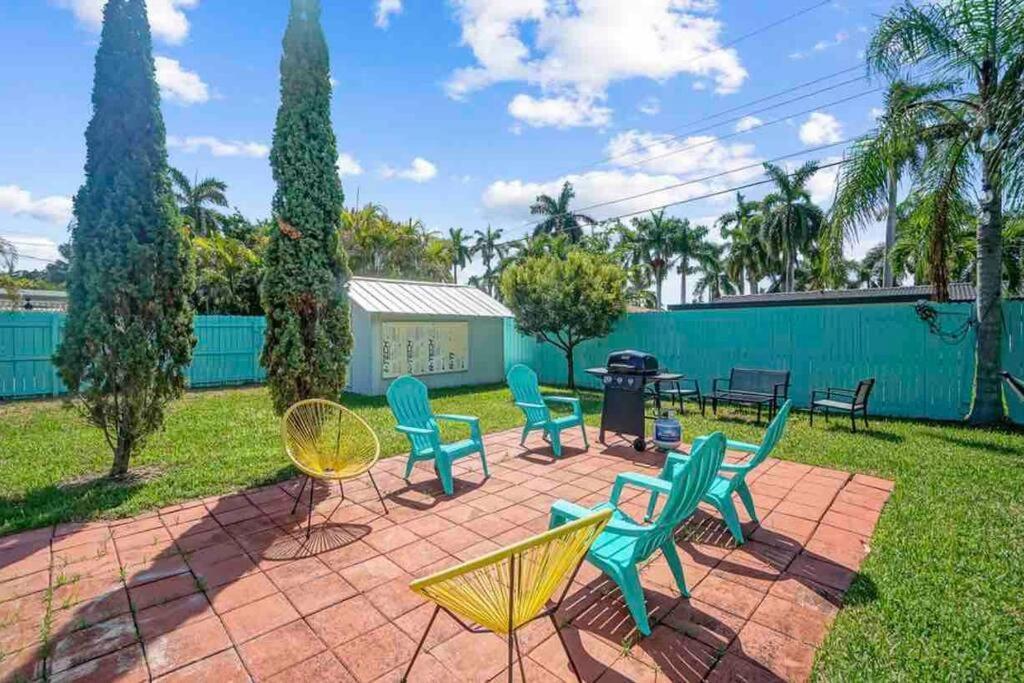 Your Florida Vacation Destination- Near Beach * Hallandale Beach