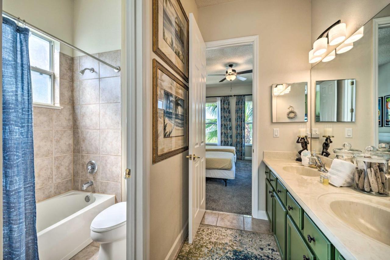 Holiday home Stunning Oasis With Private Pool, 7 Mi To Disney! Kissimmee